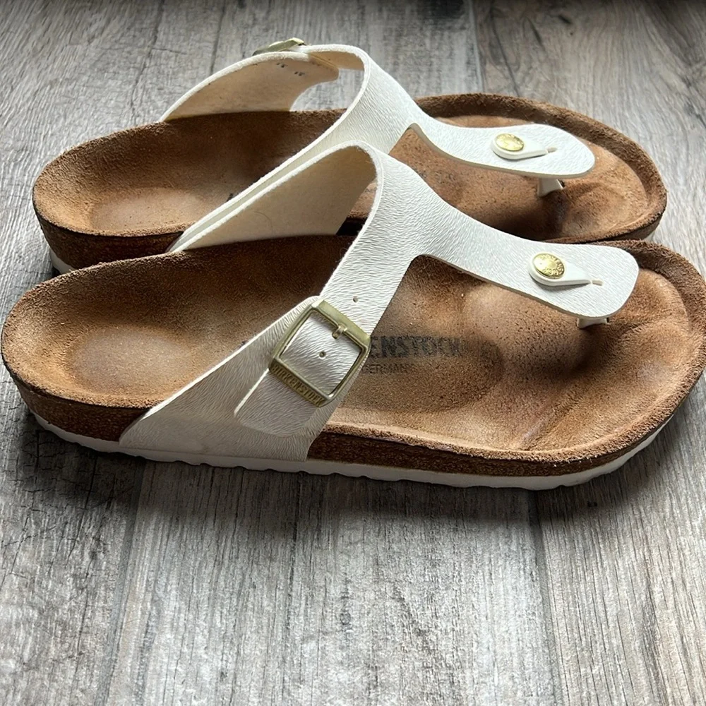 Birkenstock Gizeh Sandal Size 41 White - Picture 9 of 10